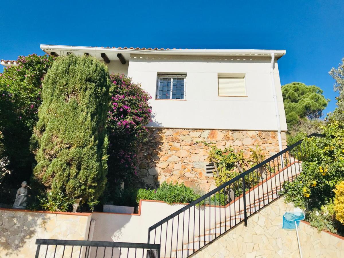 Mediterranean Villa Investingspain Sea View And Pool 滨海略雷特 外观 照片
